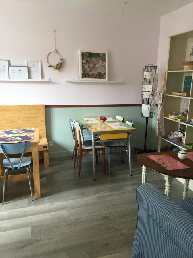 Un Dimanche Chez Julie Chambre Celestine Parthenay Exterior foto